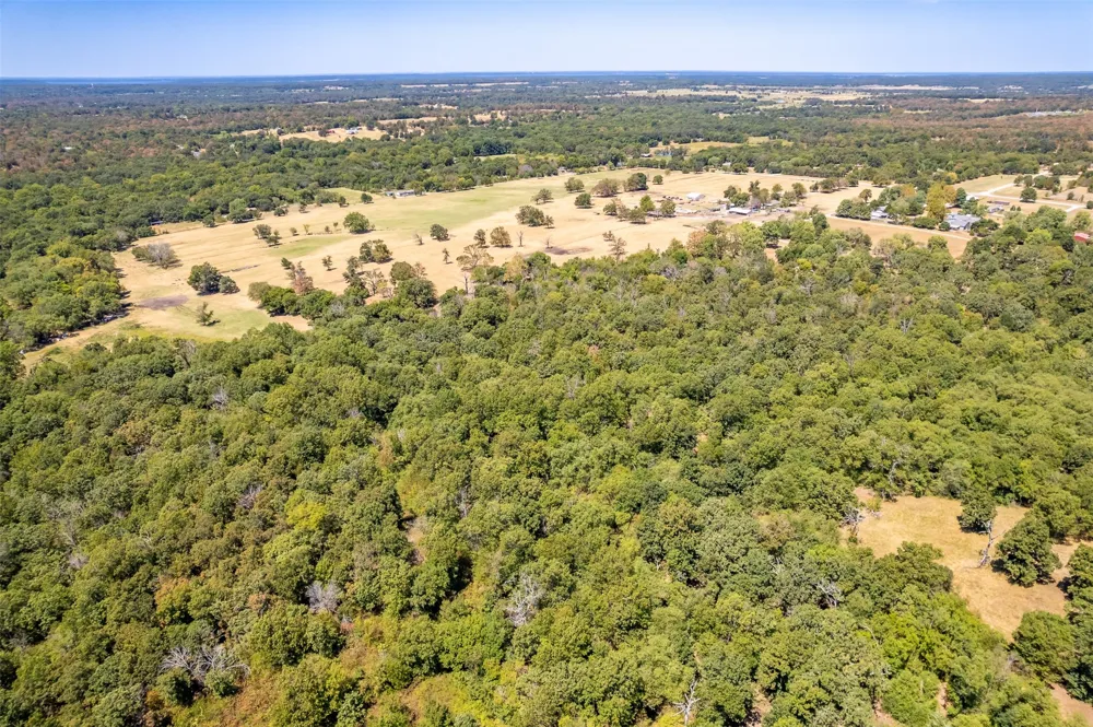 12201 S 4237 ROAD Chelsea, OK 74016