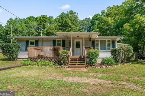 489 Kerce RD NE