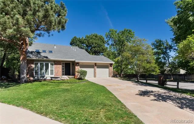 8145 S Syracuse Street Centennial, CO 80112
