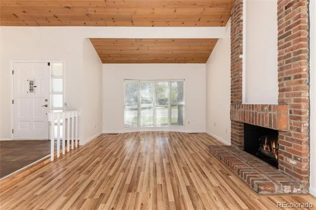 8145 S Syracuse Street Centennial, CO 80112