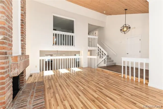 8145 S Syracuse Street Centennial, CO 80112