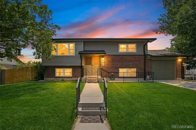 986 E 114th Place Denver, CO 80233