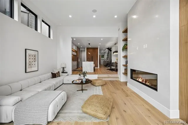 2828 Vallejo Street Denver, CO 80211