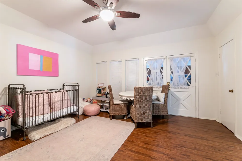 4320 Bellaire Drive S #205W Fort Worth, TX 76109