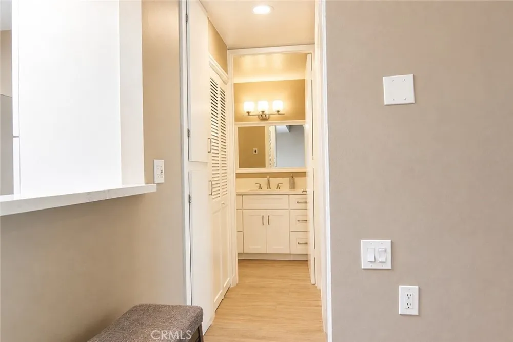 2131 Via Puerta #F Laguna Woods, CA 92637
