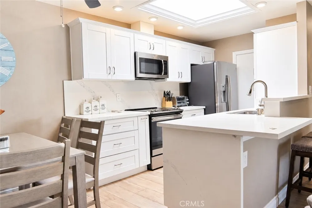 2131 Via Puerta #F Laguna Woods, CA 92637