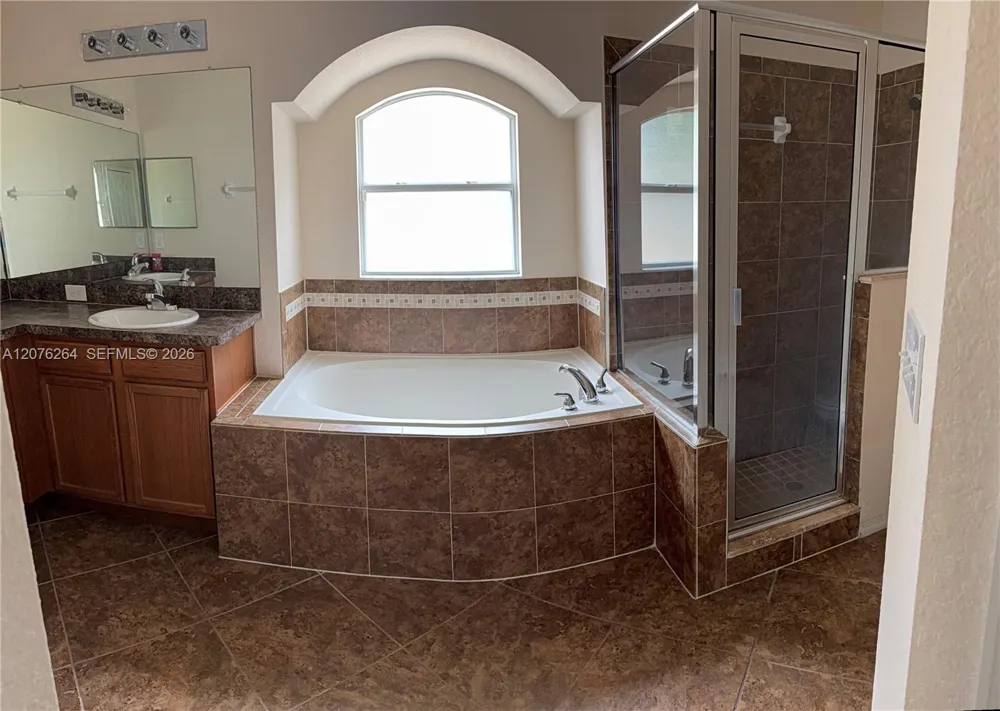 4106 DINNER LAKE WAY Lake Wales, FL 33859
