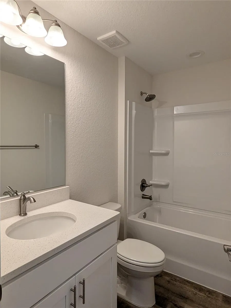4846 SW 143RD LOOP ocala, FL 34473