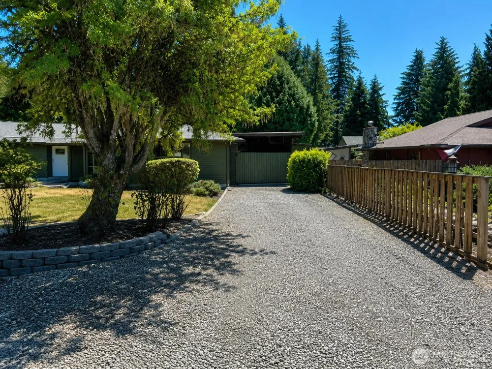 8516 29th Street Ct E Edgewood, WA 98371