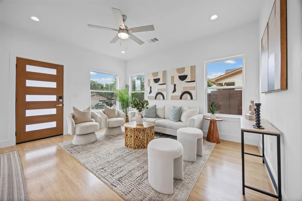 7310 Carver Avenue #3 Austin, TX 78752