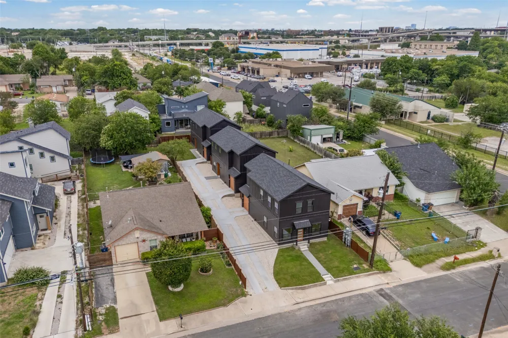 7310 Carver Avenue #3 Austin, TX 78752