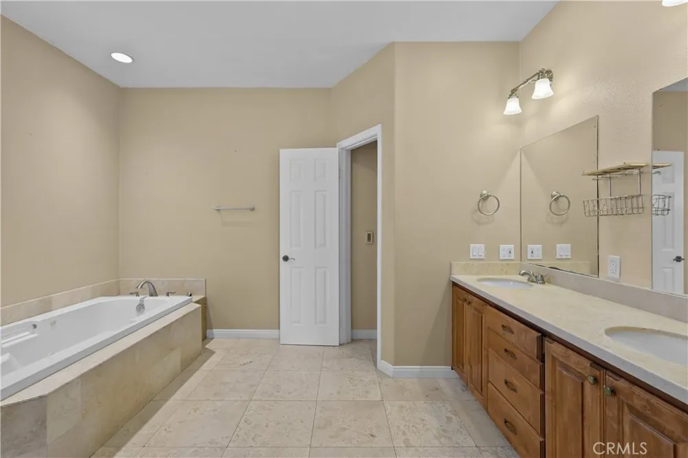 29715 Central Nuevo, CA 92567