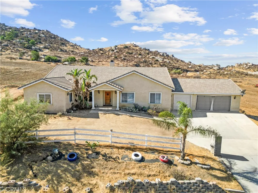 29715 Central Nuevo, CA 92567