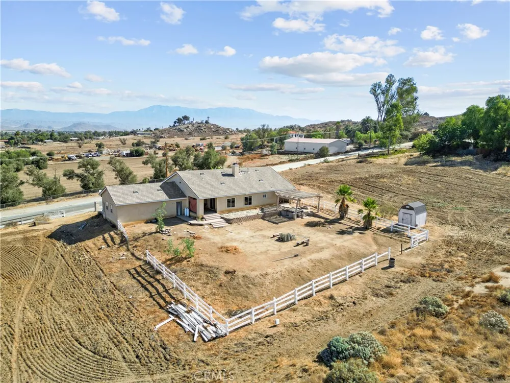 29715 Central Nuevo, CA 92567