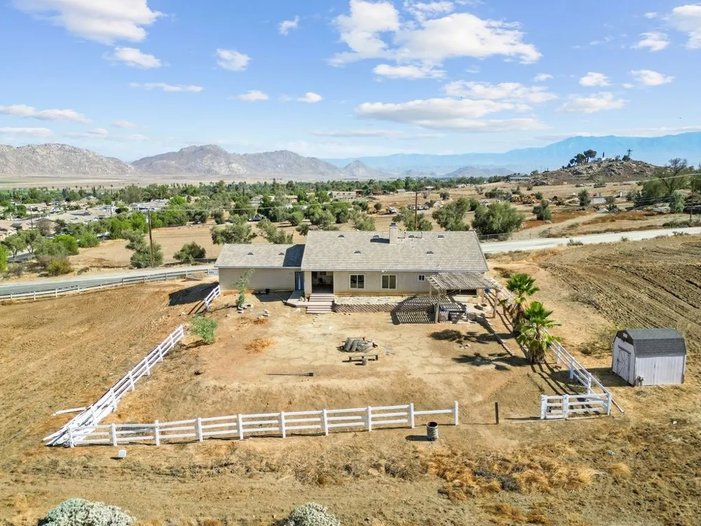 29715 Central Nuevo, CA 92567