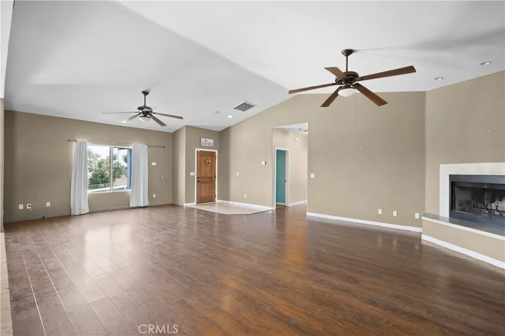 29715 Central Nuevo, CA 92567