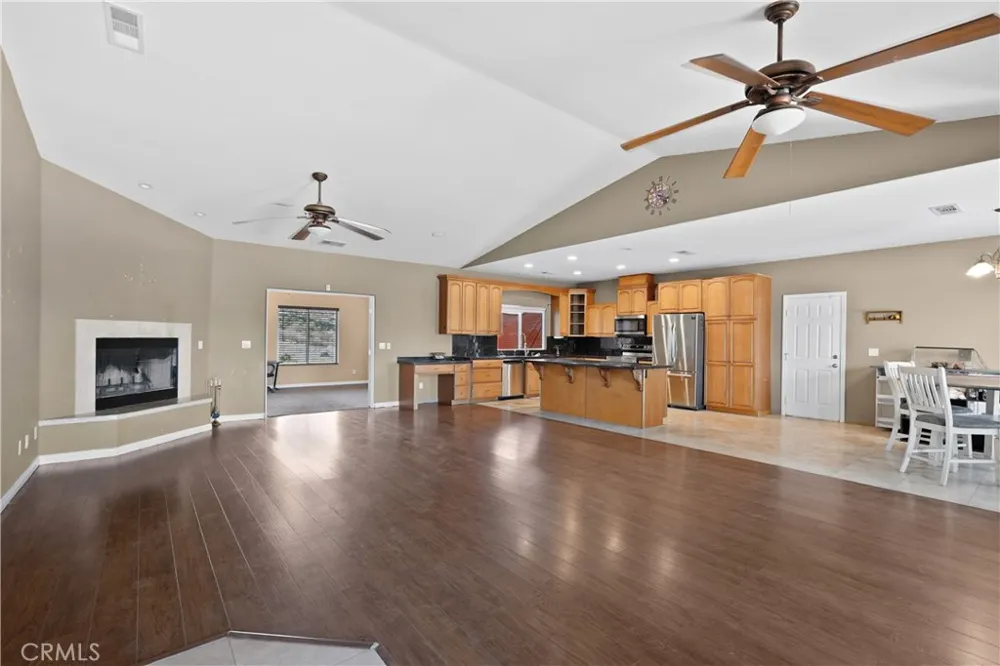 29715 Central Nuevo, CA 92567