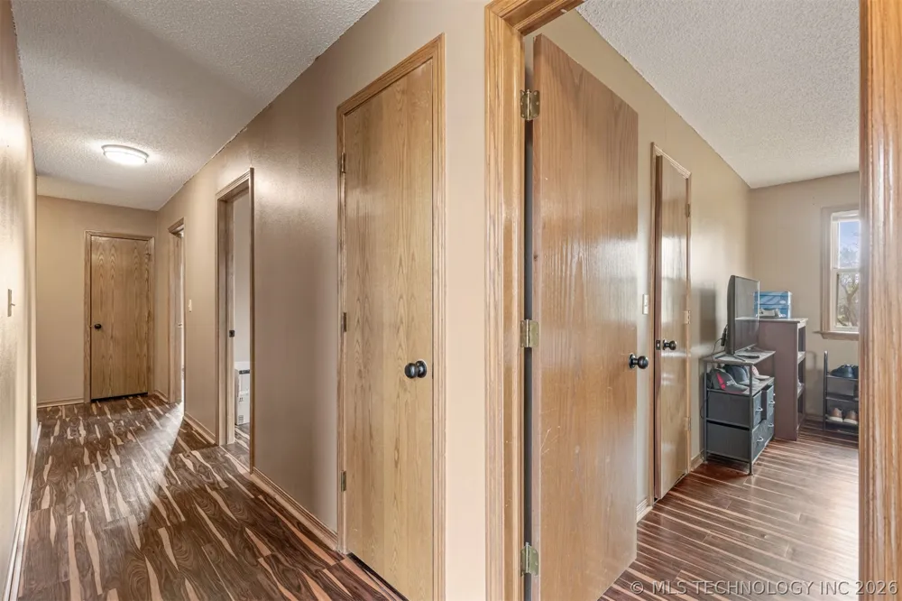 302 Gas Street Chouteau, OK 74337