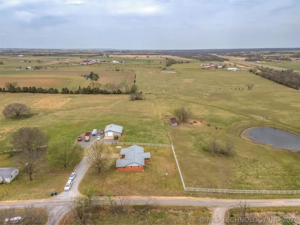 302 Gas Street Chouteau, OK 74337