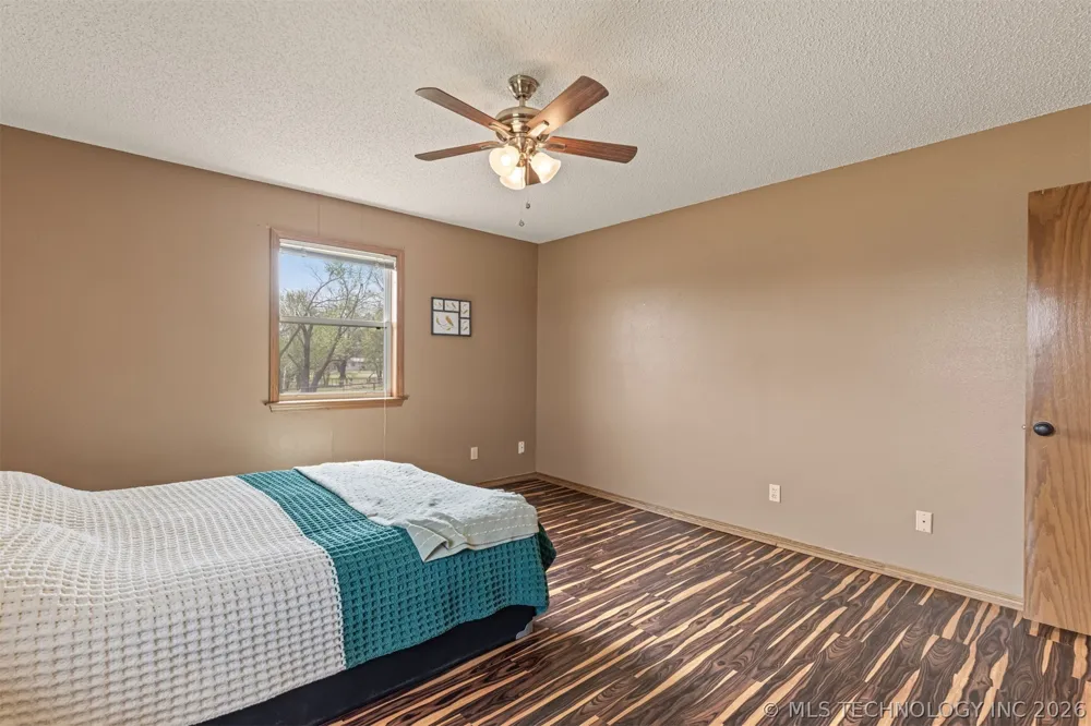 302 Gas Street Chouteau, OK 74337