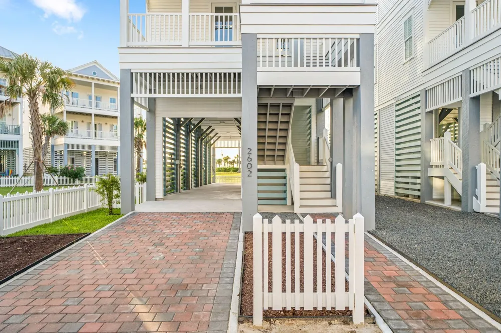 2602 E Seaside Drive Galveston, TX 77550