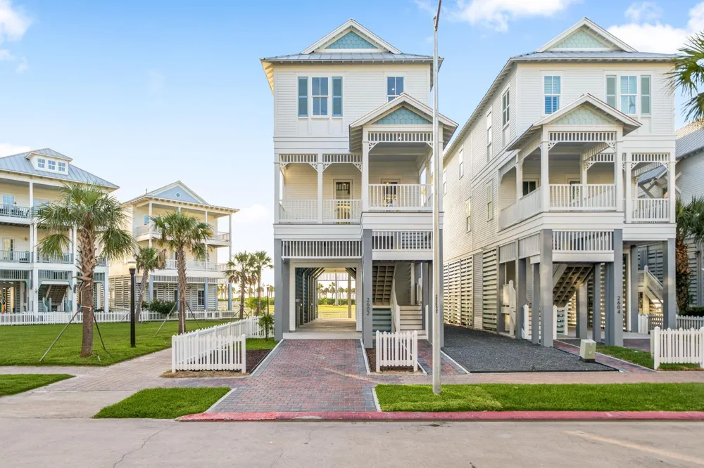 2602 E Seaside Drive Galveston, TX 77550