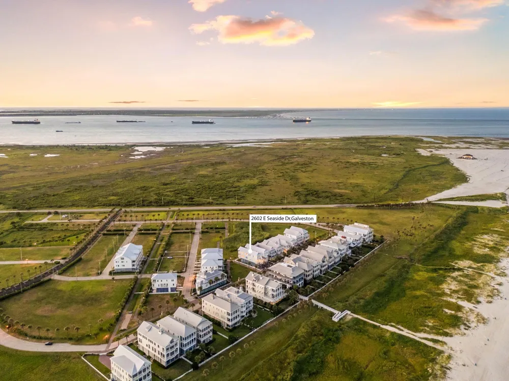 2602 E Seaside Drive Galveston, TX 77550