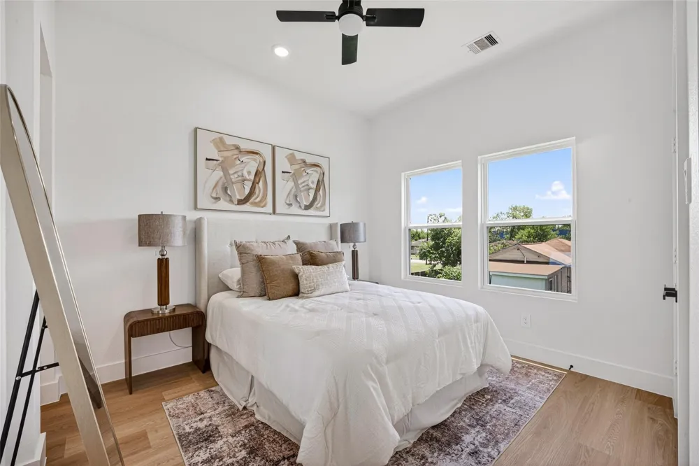 7840 Nashville Unit B Street Houston, TX 77028
