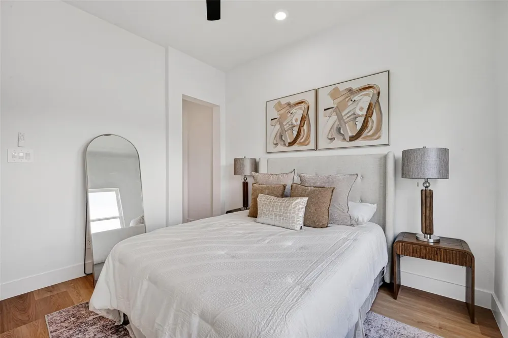 7840 Nashville Unit B Street Houston, TX 77028