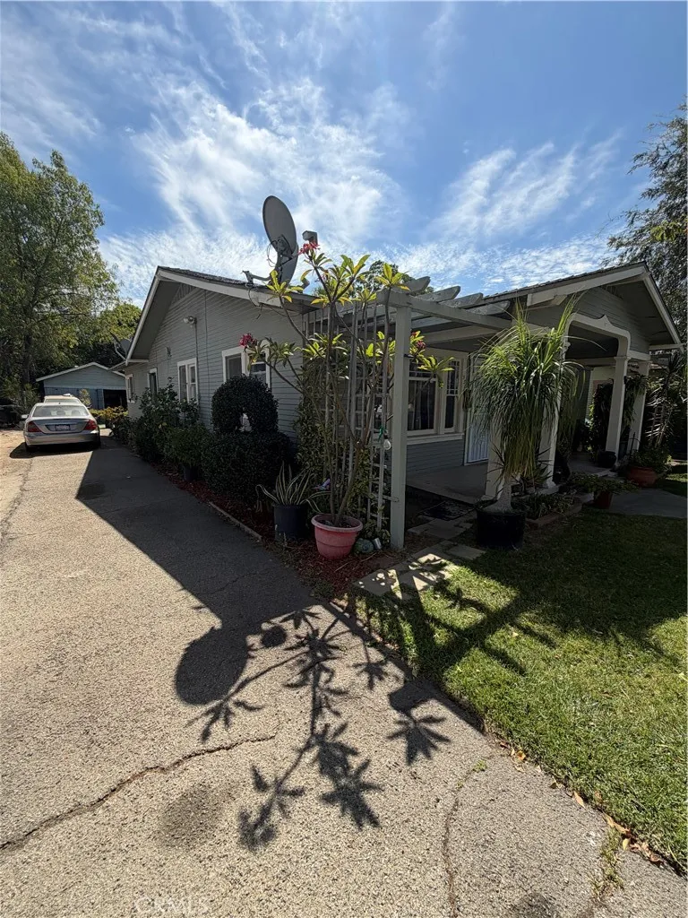 936 Laurel Ontario, CA 91762