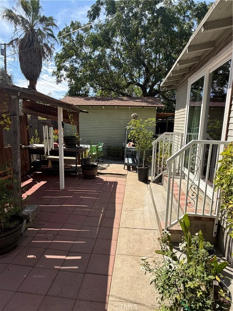 936 Laurel Ontario, CA 91762