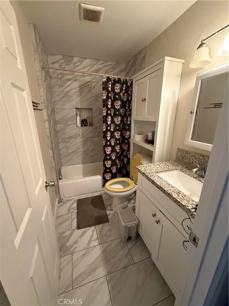936 Laurel Ontario, CA 91762