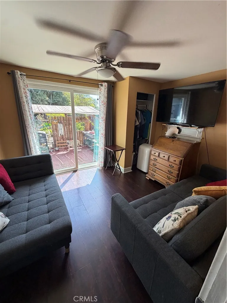 936 Laurel Ontario, CA 91762
