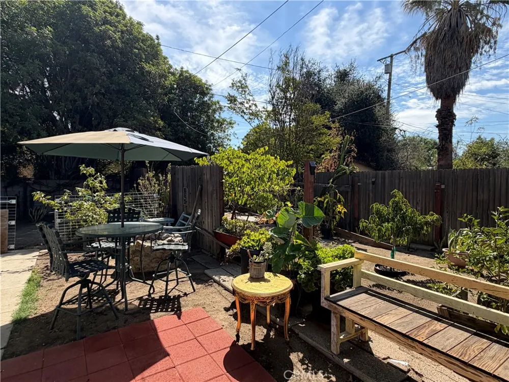 936 Laurel Ontario, CA 91762