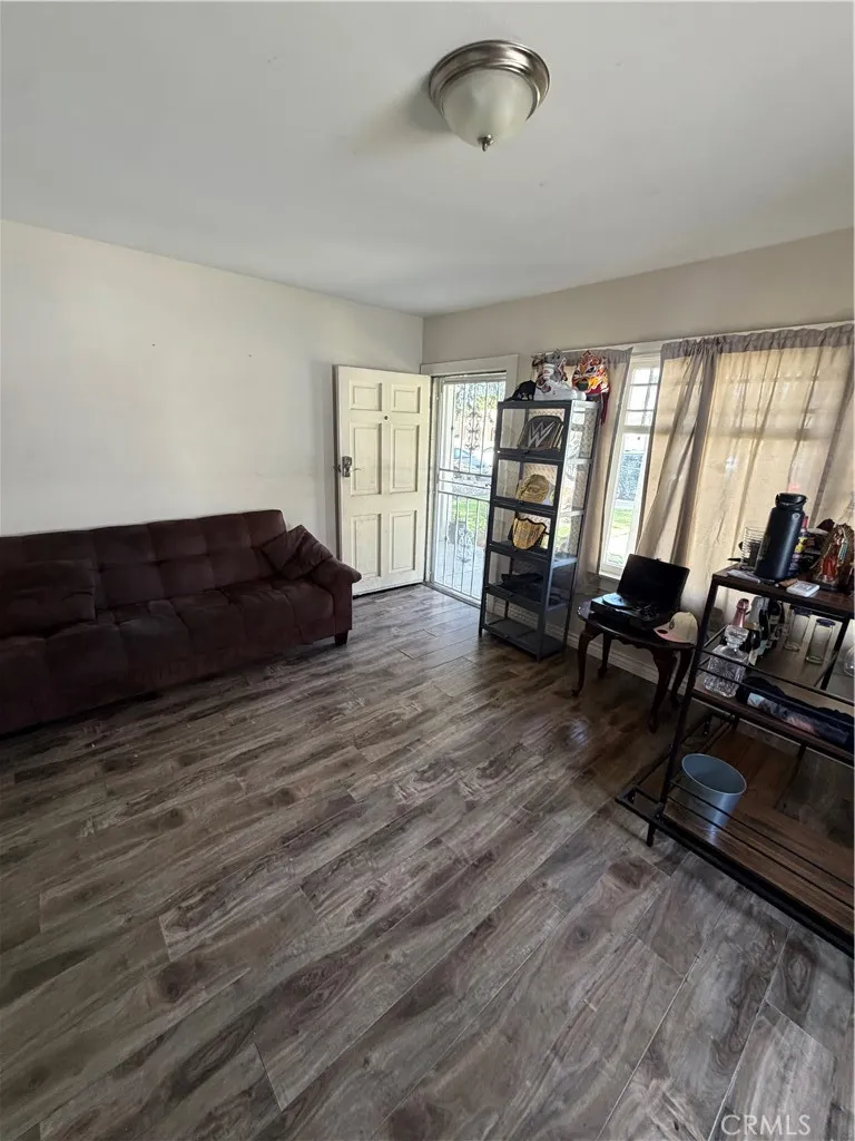 936 Laurel Ontario, CA 91762