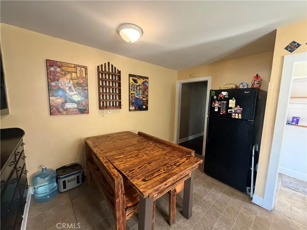936 Laurel Ontario, CA 91762