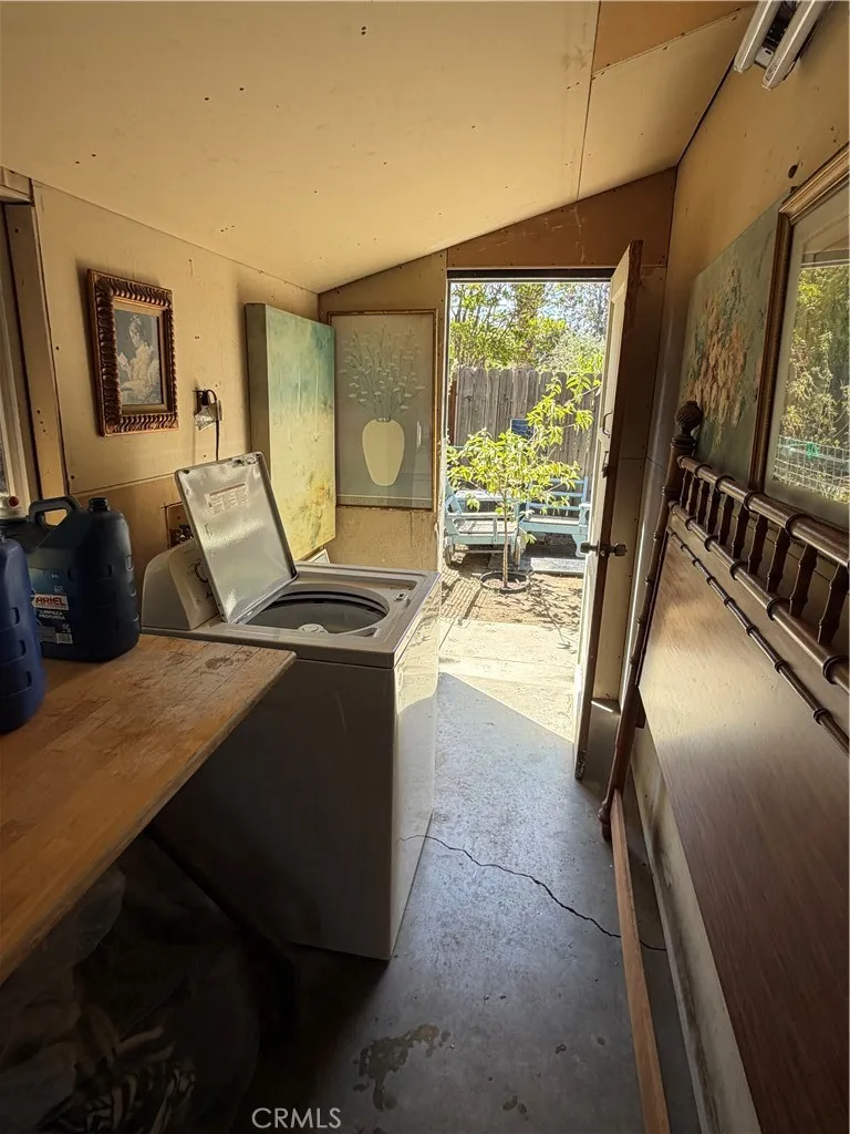 936 Laurel Ontario, CA 91762
