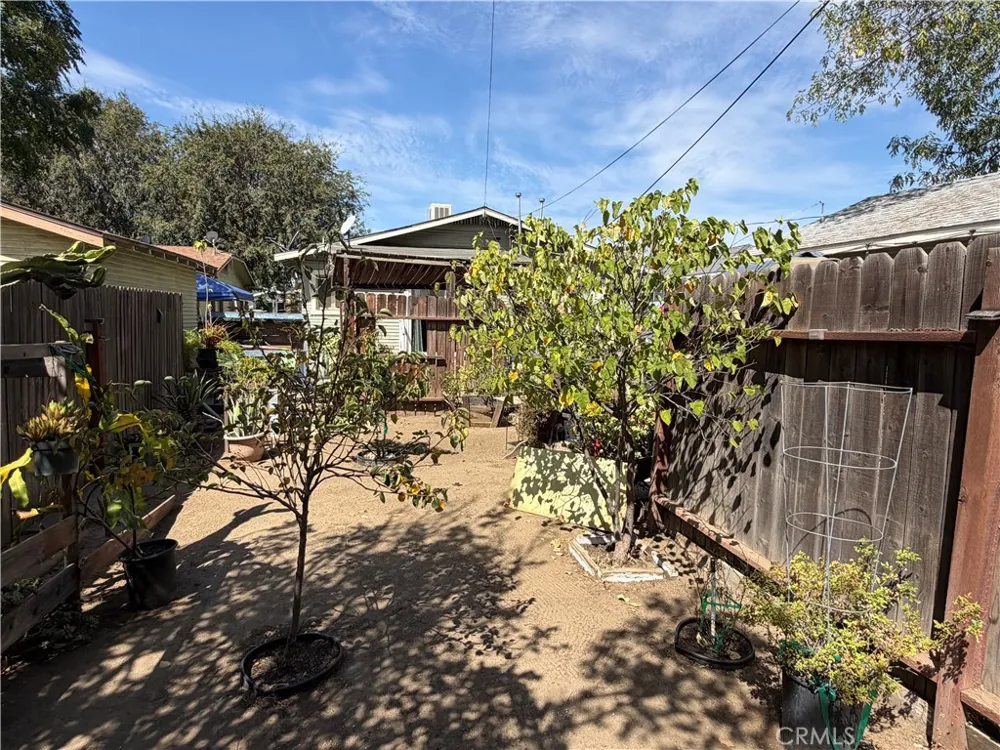 936 Laurel Ontario, CA 91762
