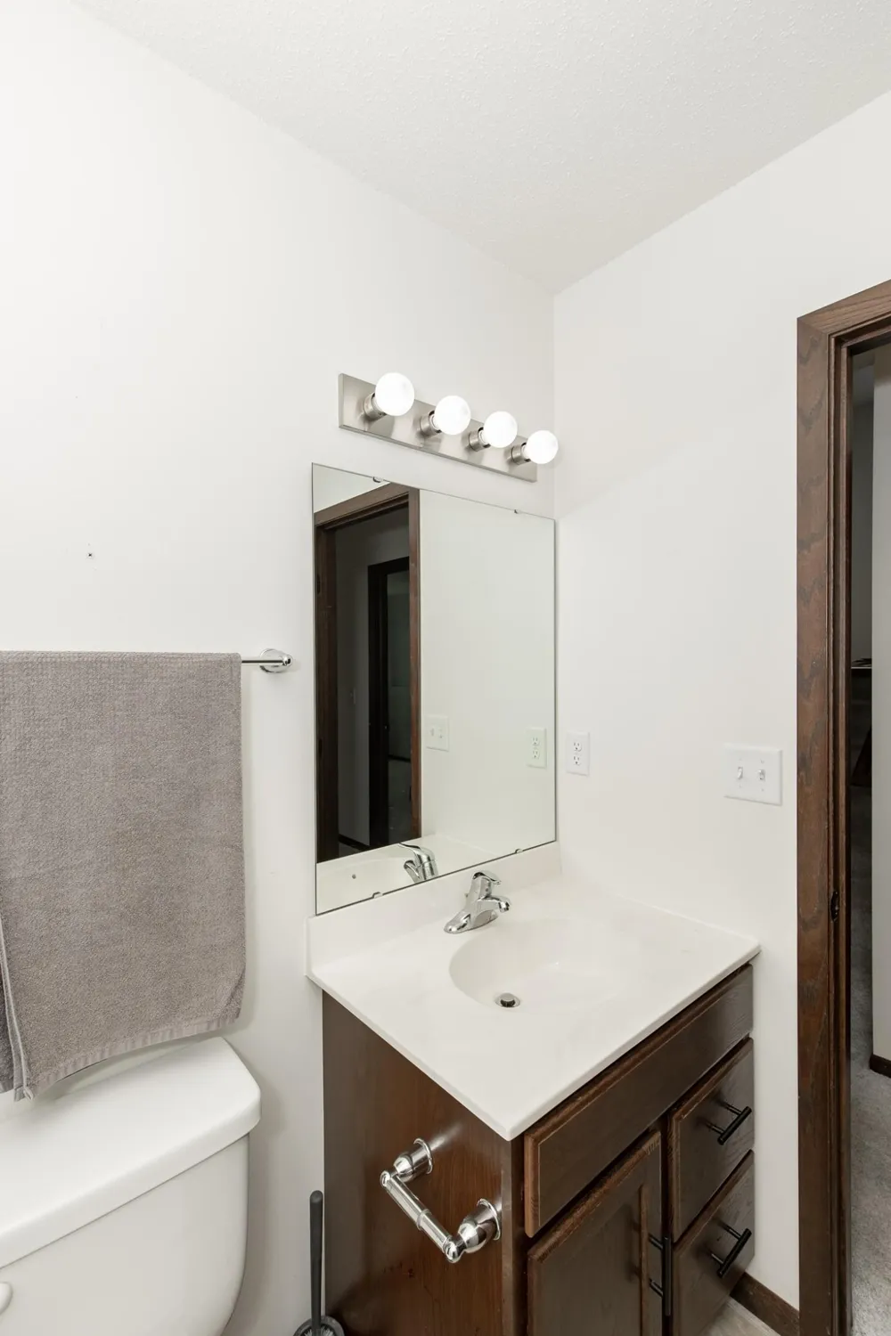 613 5th Street E Horace, ND 58047