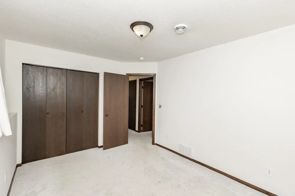 613 5th Street E Horace, ND 58047