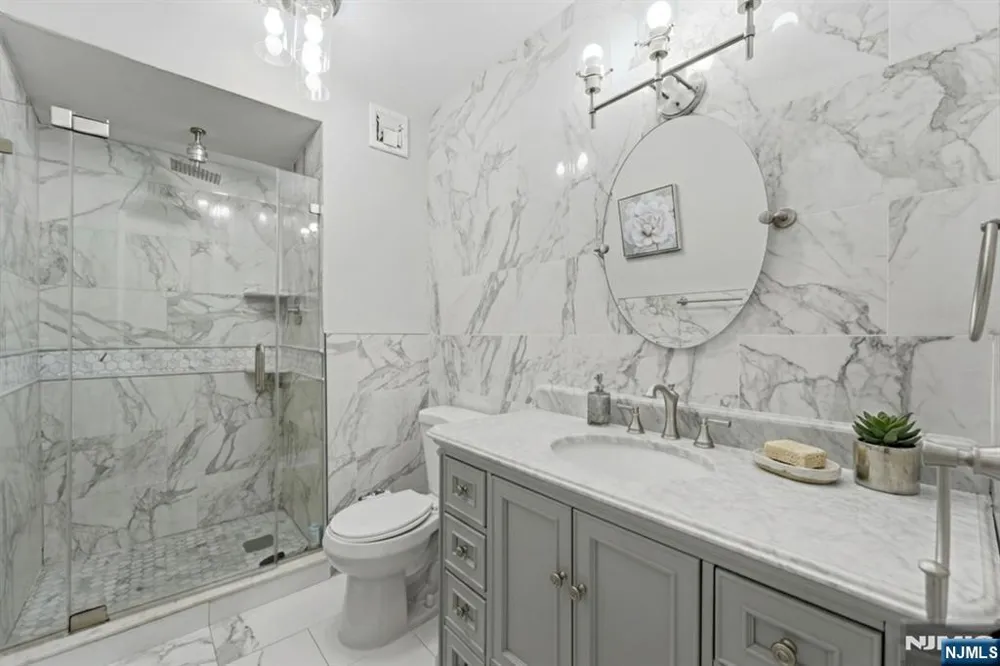 6 Horizon 2809 Fort Lee, NJ 07024