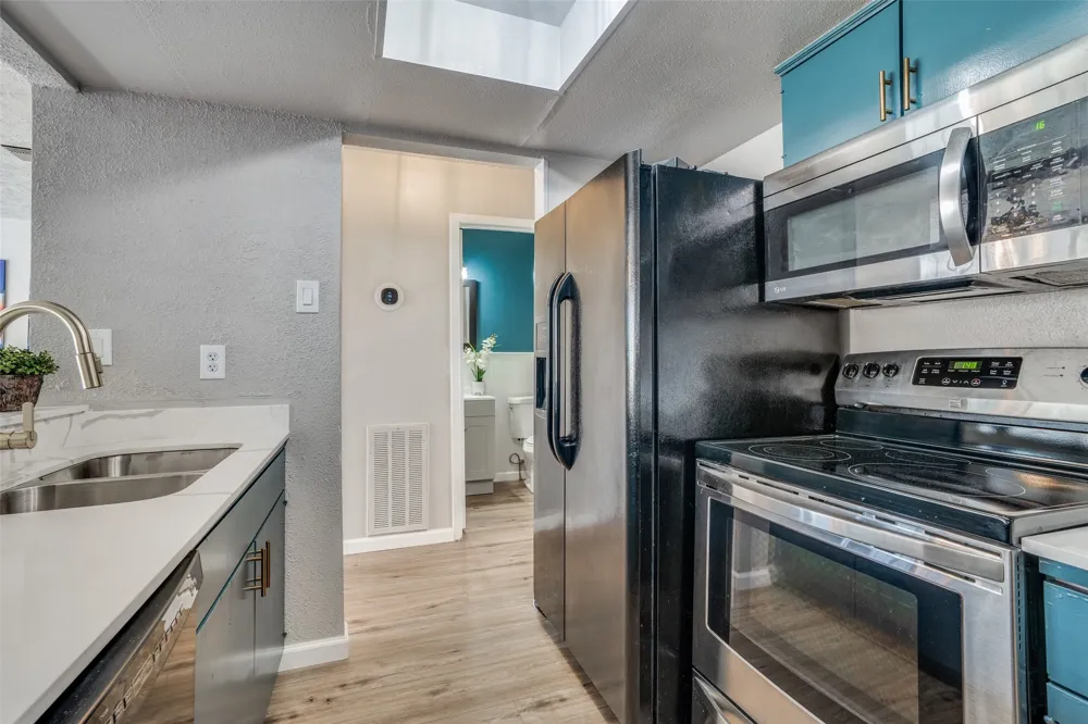 7 W Mountain Lane #37 Grand Prairie, TX 75052
