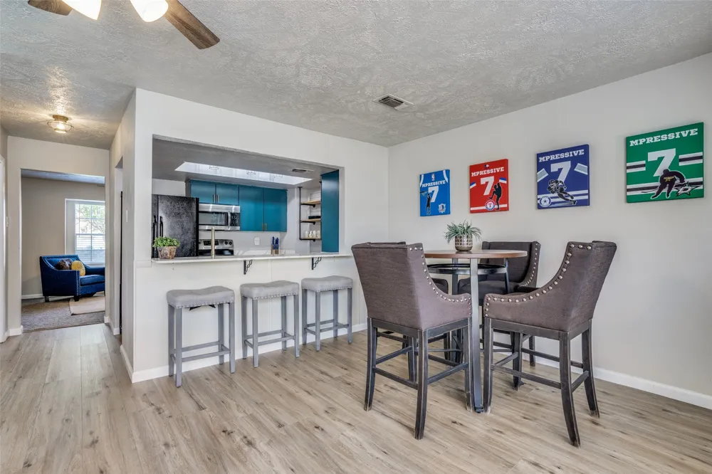 7 W Mountain Lane #37 Grand Prairie, TX 75052