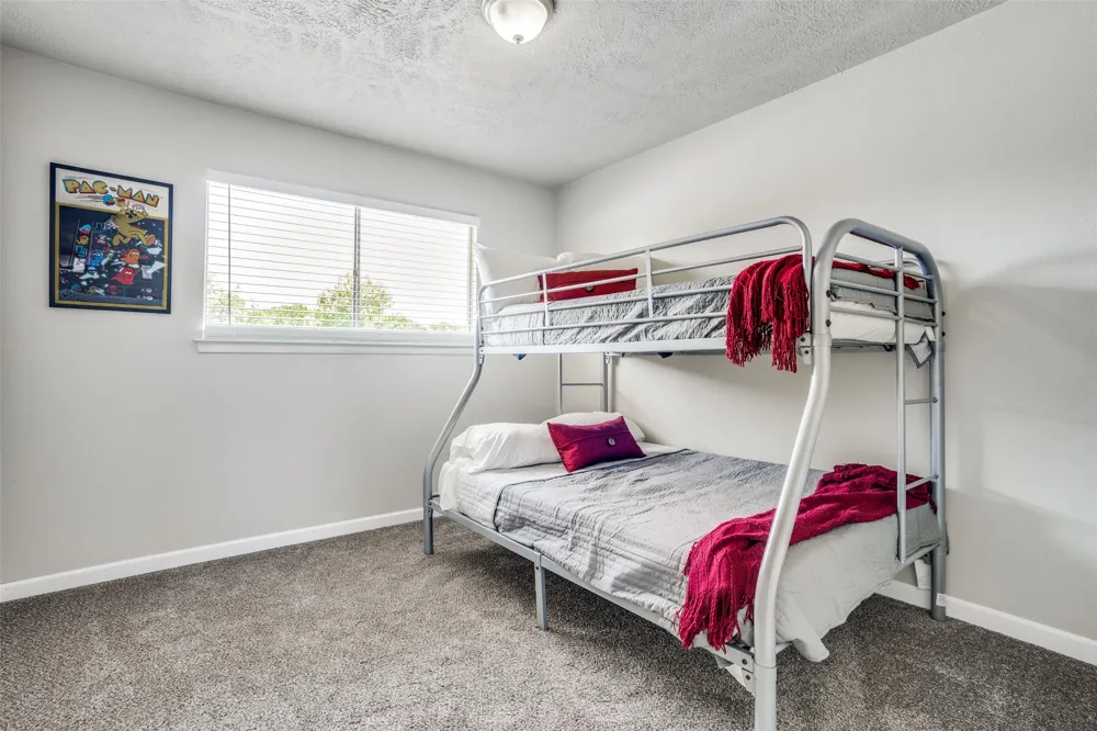 7 W Mountain Lane #37 Grand Prairie, TX 75052