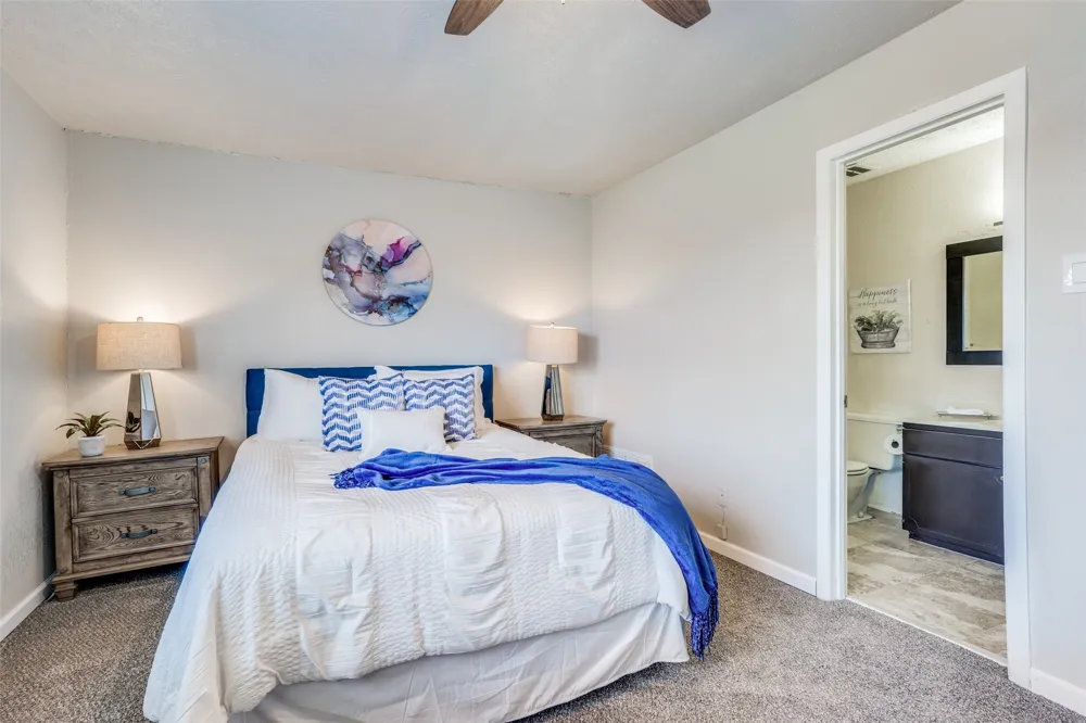 7 W Mountain Lane #37 Grand Prairie, TX 75052