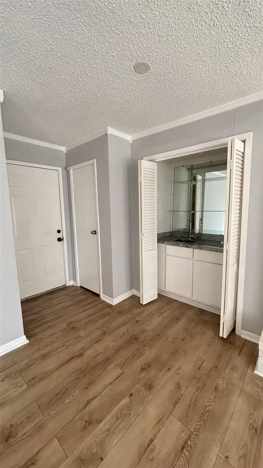 260 El Dorado Boulevard #3204 Houston, TX 77598