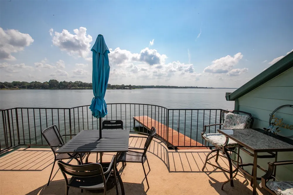 7041 Kingston Cove Ln #255 Willis, TX 77318
