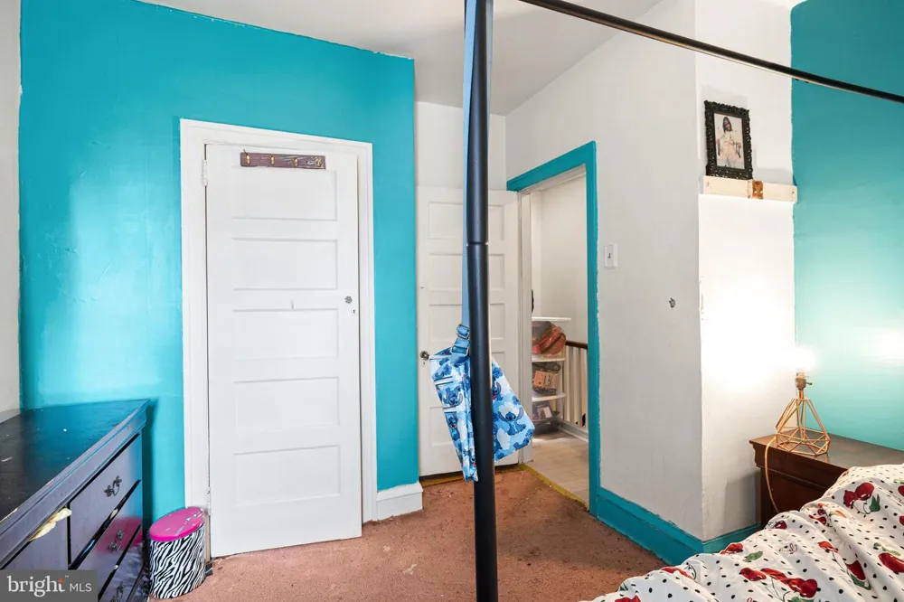 5219 11TH STREET Philadelphia, PA 19141