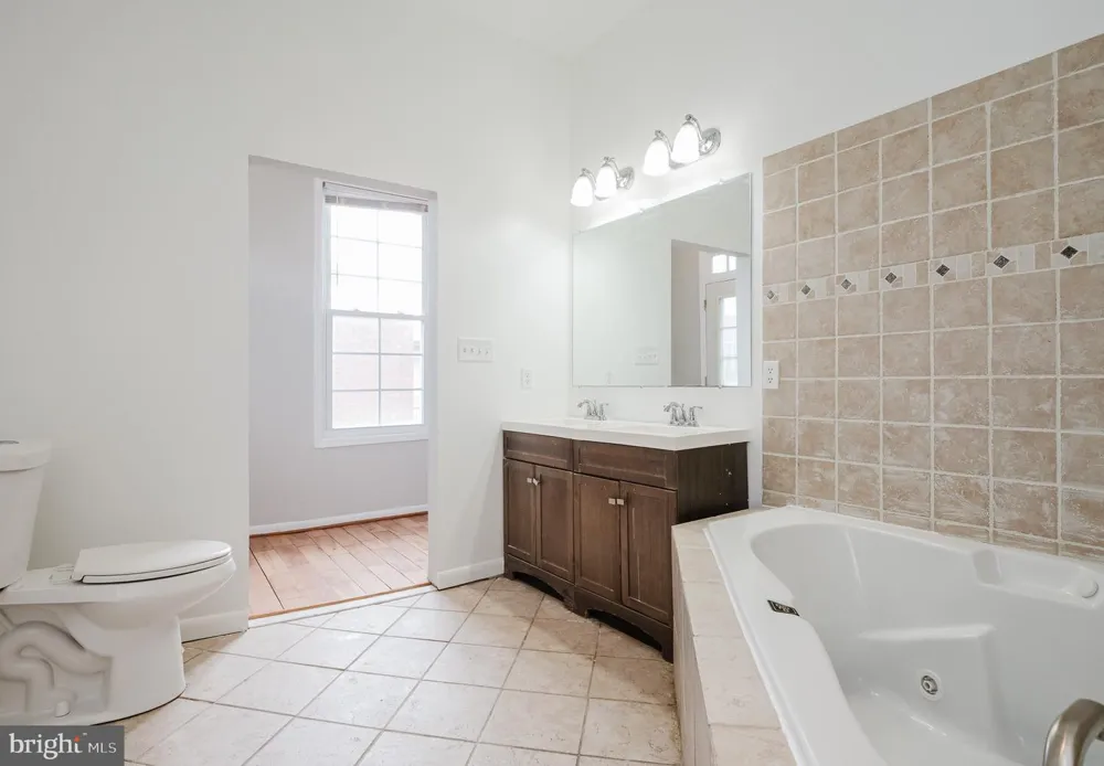 3635 GREENMOUNT AVENUE Baltimore, MD 21218