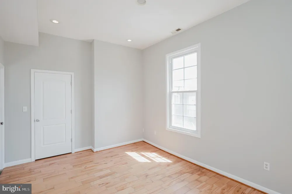 3635 GREENMOUNT AVENUE Baltimore, MD 21218